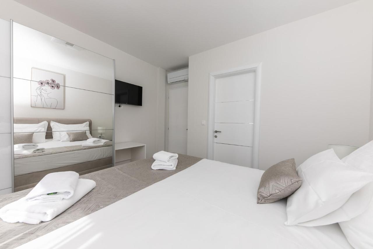 Dora Apartament