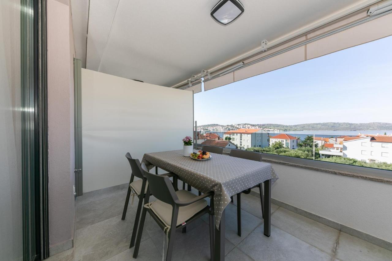 Dora Apartament *
